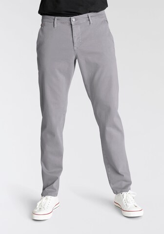 MAC Slim fit Chino Pants in Grey: front