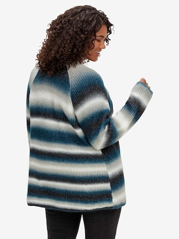 SHEEGO Knit Cardigan in Blue