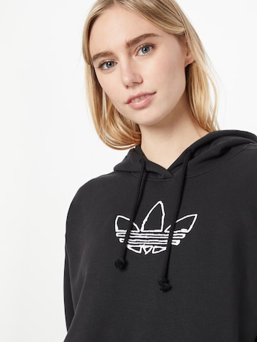 ADIDAS ORIGINALS Sweatshirt 'Trefoil Graphic Embroidery' i svart