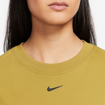 Nike Sportswear Shirt in Yellow
