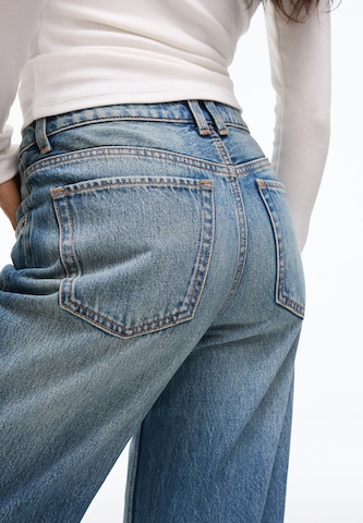Wide leg Jeans di Bershka in blu