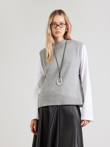 s.Oliver Pullover i grå: forside