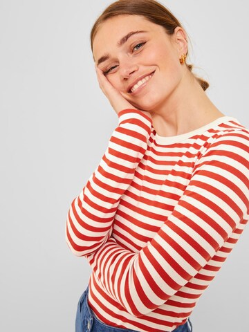 Maglietta 'Celine Gigi' di JJXX in rosso