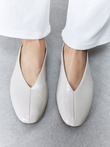 Next Ballerina 'Forever Comfort®' in White