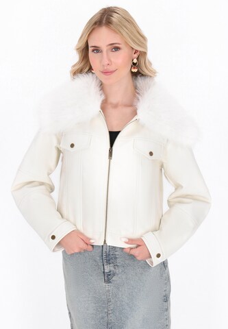 Veste d’hiver 'Fashion Look' IZIA en blanc : devant