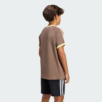 ADIDAS ORIGINALS T-Shirt in Braun