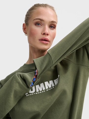 Hummel Athletic Sweatshirt 'Legacy' in Green