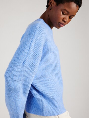 Pullover 'Gillian' di mbym in blu