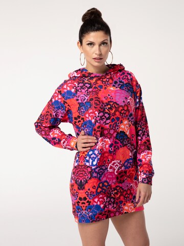 Robe oversize 'Purple Flowers' Mr. Gugu & Miss Go en violet : devant