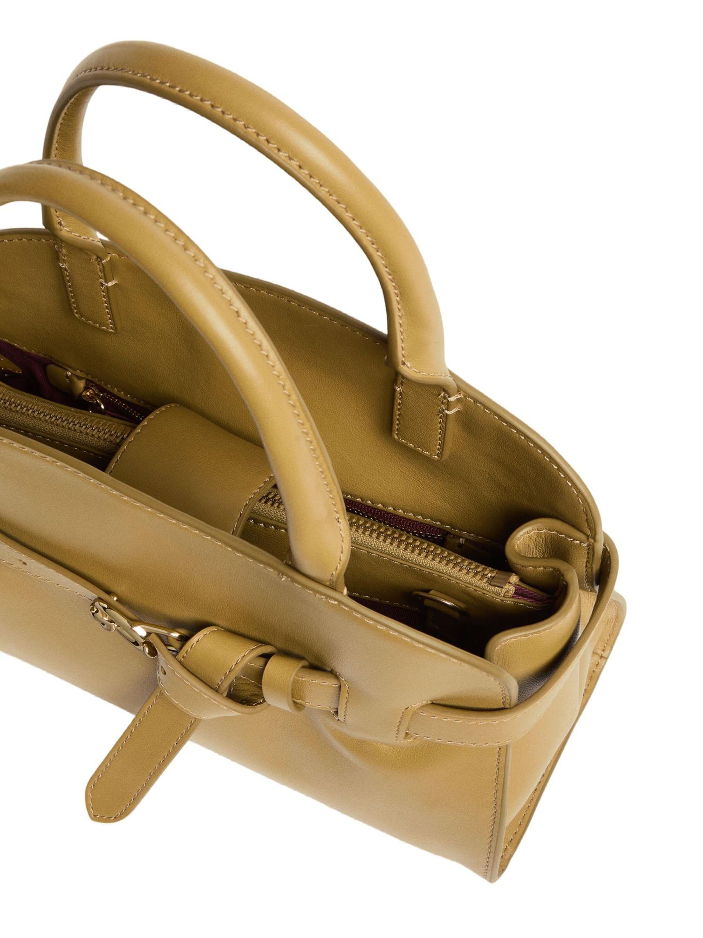 Borsa a mano 'COCCINELLE Sabine S26 1' di Coccinelle in verde