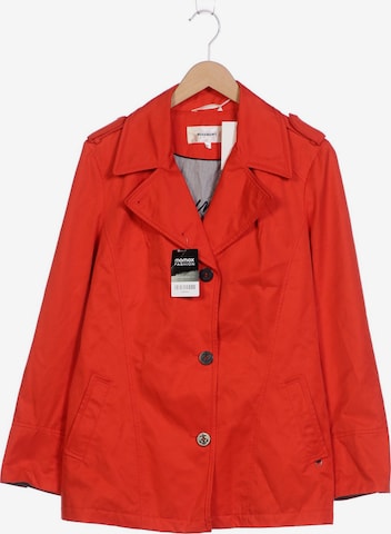 Beaumont Jacket & Coat in XXL in Red: front