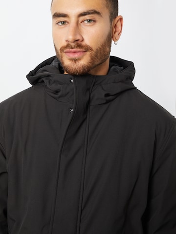 !Solid Prehodna jakna | črna barva