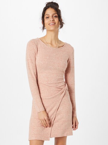 ABOUT YOU Kleid 'Rebecca' in Braun: predná strana