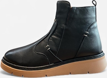 Begoria Boots 'ComfortRise Soft Leather Boot' in Black: front