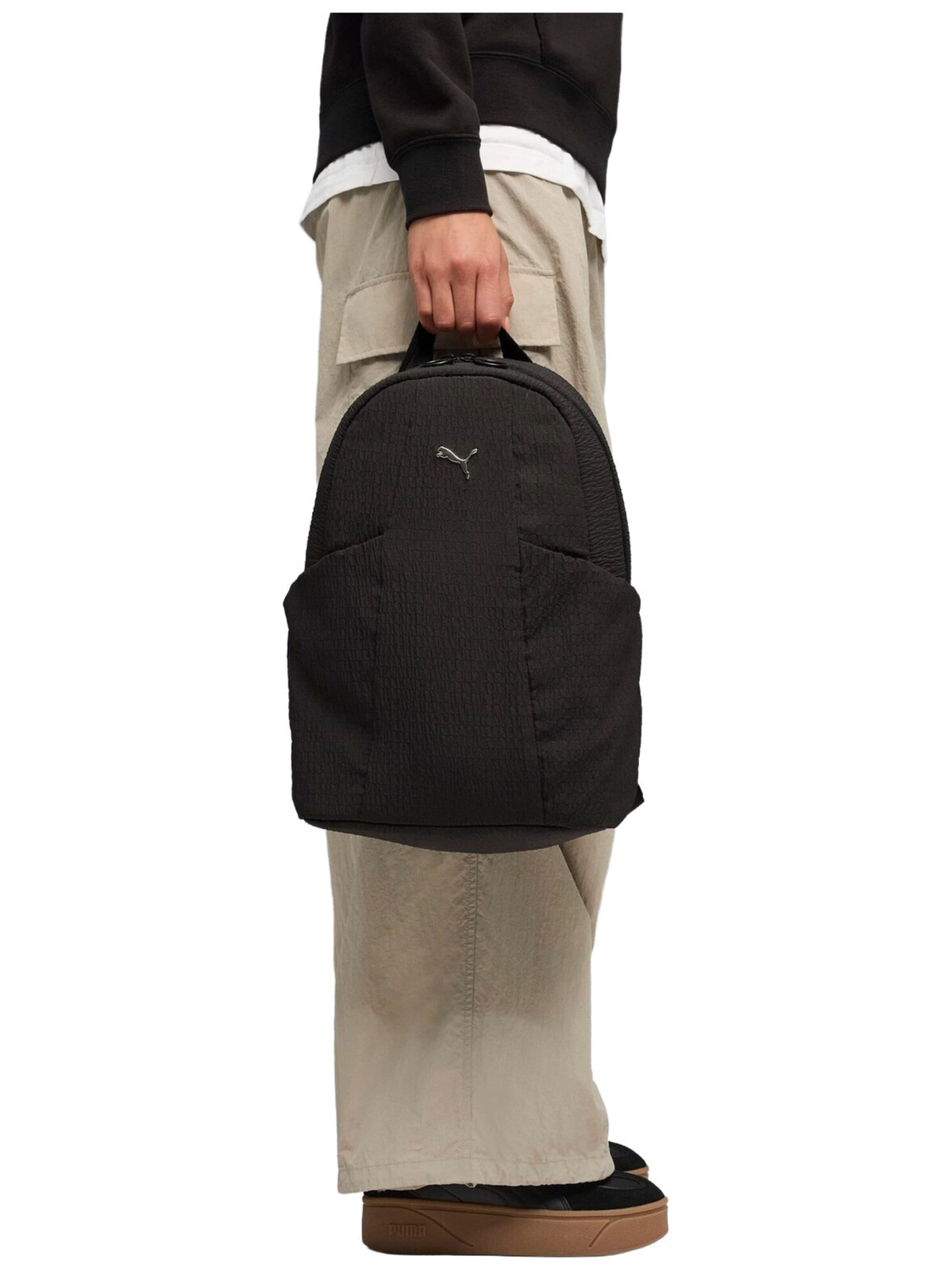 PUMA Rucksack 'Puma Up Small Backpack Sandstone 12L'‌‌‌‌‌‌‌‌‌‌ in Schwarz: Vorderseite