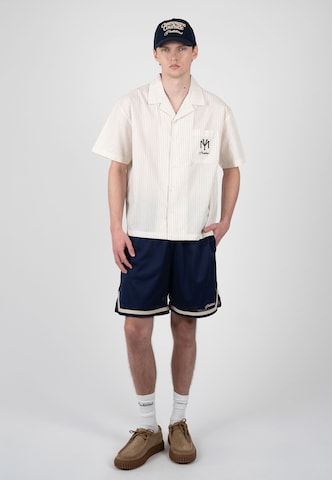 Comfort fit Camicia 'Dugout' di Prohibited in bianco