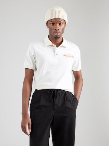 Tricou 'SMALLWOOD' de la NAPAPIJRI pe alb: față