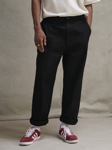 Regular Pantalon 'Mendefera' ABOJ ADEJ en noir : devant