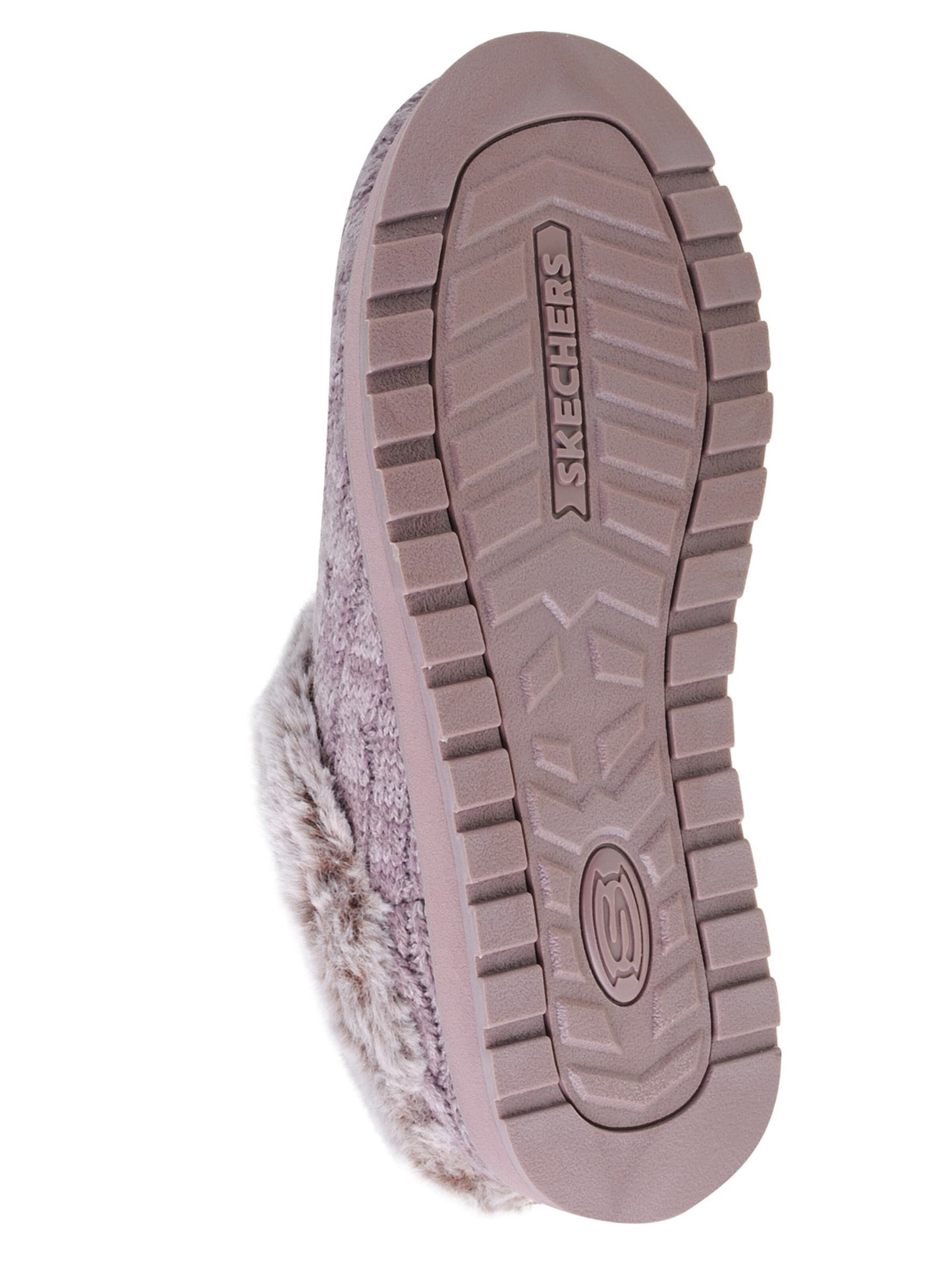 SKECHERS Slippers in Pink
