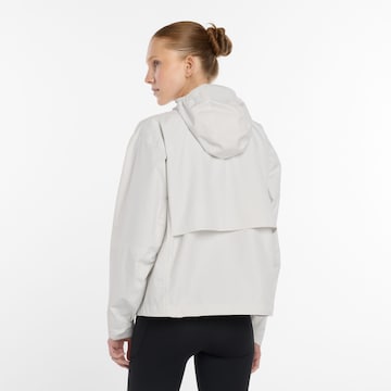 new balance Trainingsjacke in Grau