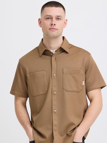 BLEND - Comfort Fit Camisa ' BHAdrian ' em castanho