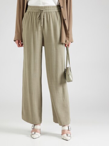 SELECTED FEMME Loose fit Trousers 'SLFViva-Gulia' in Green: front