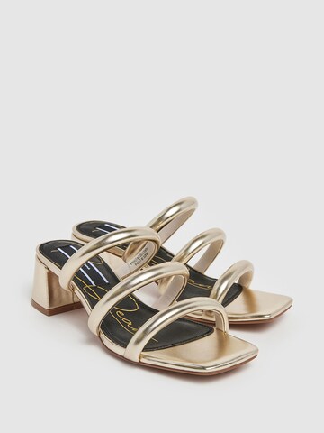 Pepe Jeans Strap Sandals ' ZOE WITTY ' in Gold