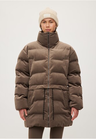 Veste d’hiver rethinkit studios en marron : devant