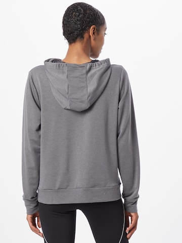 UNDER ARMOUR Sport sweatshirt 'Rival' i grå