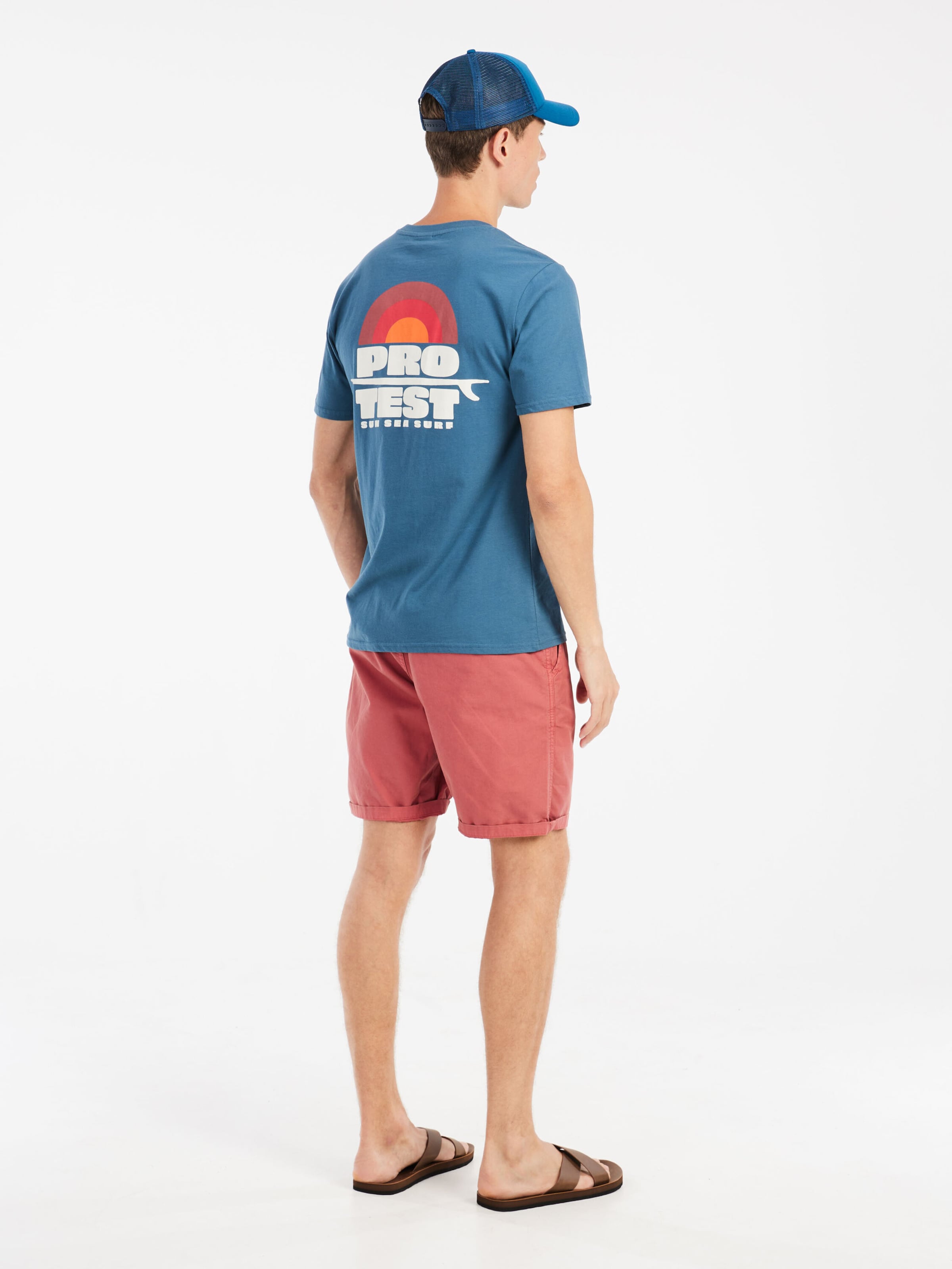 PROTEST Regular Pants 'PRTComie' in Red