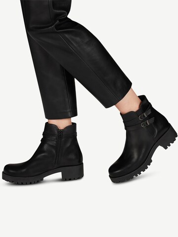 TAMARIS Chelsea Boots in Schwarz