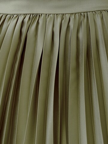 Chancery Dress in Green