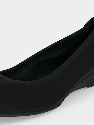 GABOR Pumps in Schwarz