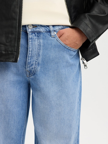SELECTED Regular Jeans '220' in Blauw
