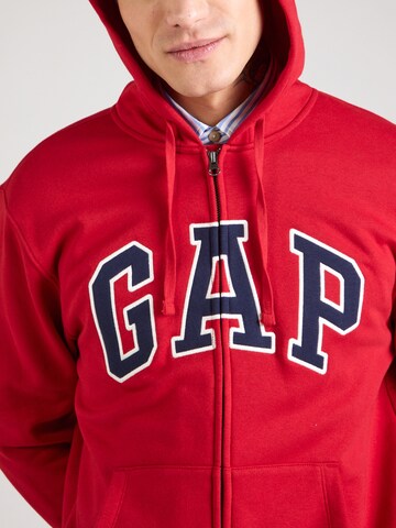 Giacca di felpa 'HERITAGE' di GAP in rosso