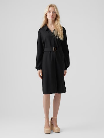 Robe-chemise 'Pam' VERO MODA en noir : devant