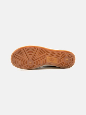 Baskets basses 'AIR FORCE 1 '07'' Nike Sportswear en marron