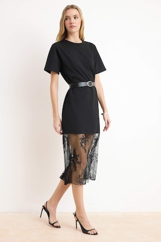 Trendyol - Vestido em preto