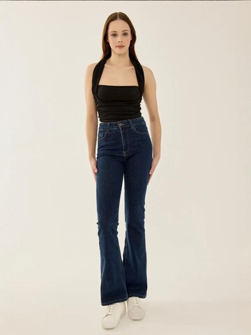 Top in maglia di Hiccup in nero