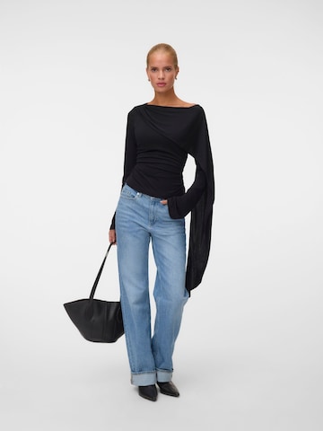 VERO MODA - Top en negro