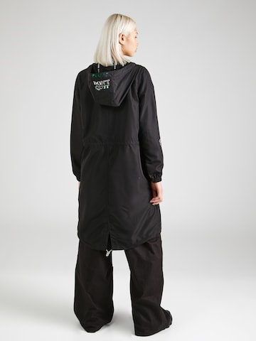 Soccx Between-Seasons Coat in Black