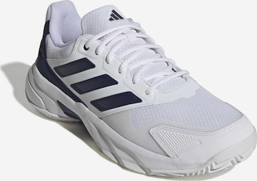 Scarpa sportiva 'CourtJam Control 3' di ADIDAS PERFORMANCE in bianco: frontale