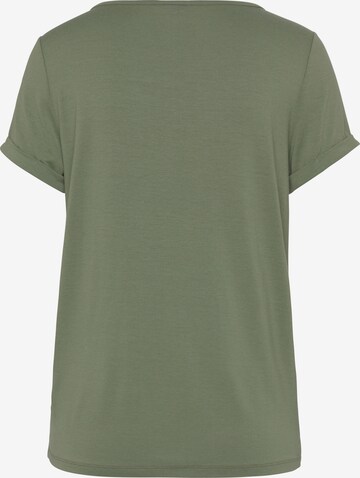 LASCANA Shirt in Green