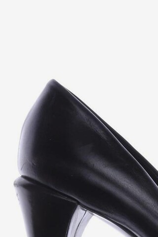 Max Mara Pumps 38 in Schwarz