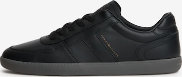 TOMMY HILFIGER Sneakers 'TRIBECA' in Black: front