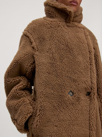 Manteau d’hiver 'Lya' EDITED en marron