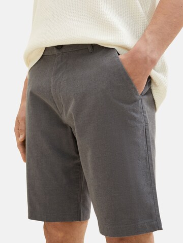 TOM TAILOR DENIM Regular Chino Pants in Grey