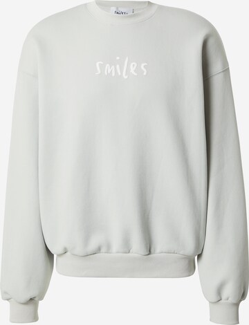 Sweat-shirt 'Milo' Smiles en blanc : devant