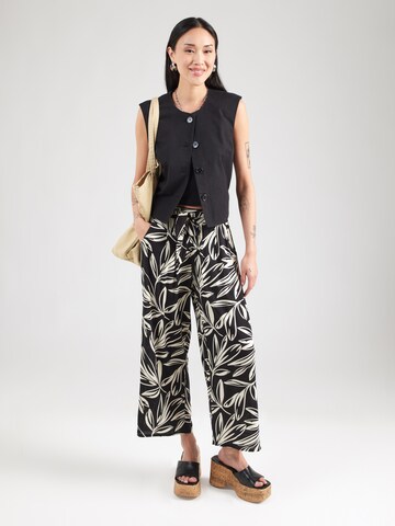 Hailys Wide leg Pleat-front trousers 'Ci44ra' in Black