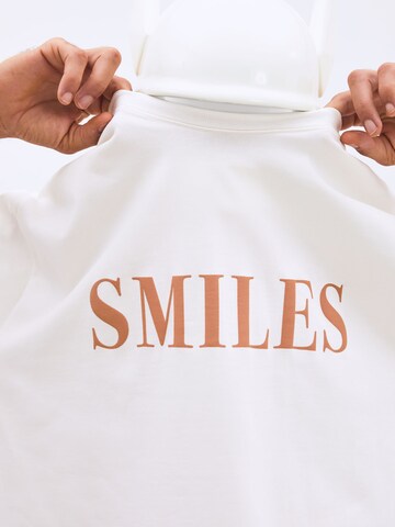 Smiles T-Shirt 'Kalle' - (GOTS) in Weiß: predná strana